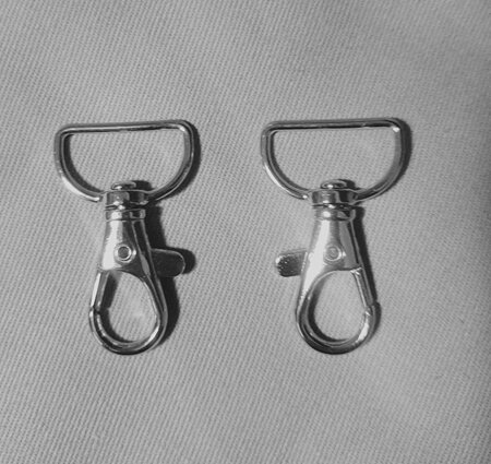 1" Chrome Swivel Hooks