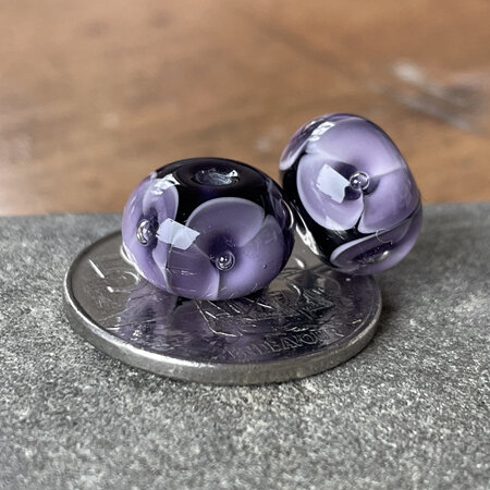 1x Handmade glass bead - bubble flower - Violet