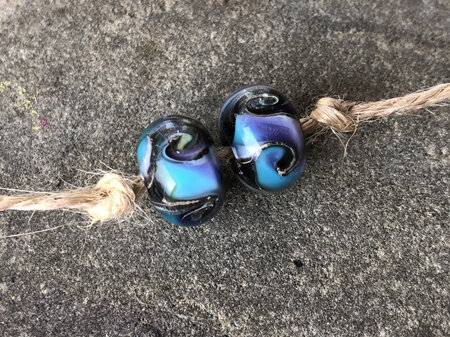 1x Handmade glass bead - cosmic swirl - Pale blue/purple