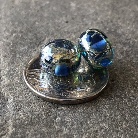 1x Handmade glass bead - luna - blue