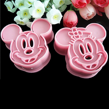 2pk Mickey & Minnie Cookie Cutters
