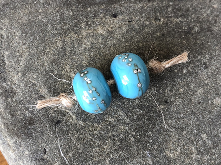 2x Handmade glass beads - pure silver trails - turquoise