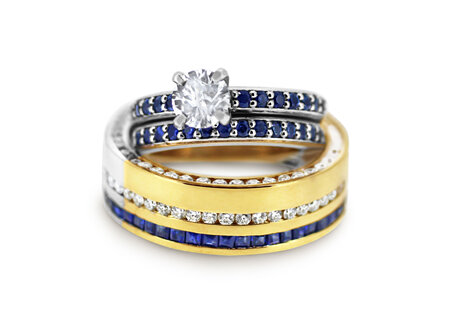 30 Hours Setting 169 Perfectly Matched Sapphires And Diamonds