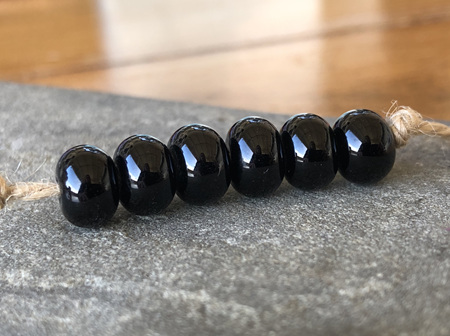 6x Handmade glass spacer beads - black