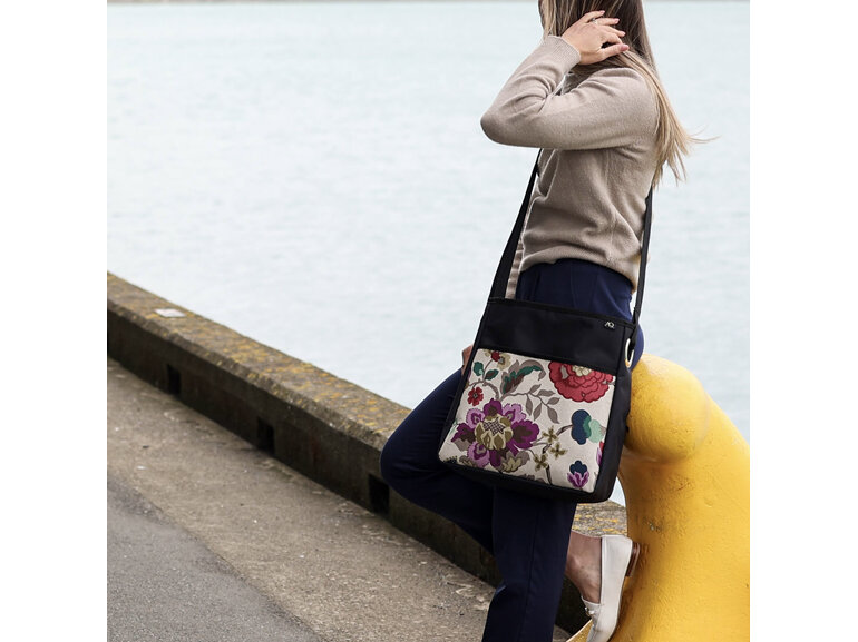 A laptop bag that you can wear across your body, keeping your hands free