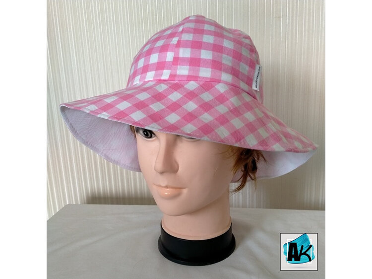 Adult X-Small Sun Hat – Pink Gingham