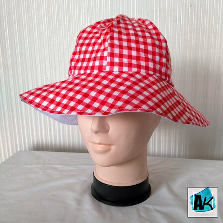 Adult X-Small Sun Hat – Red Gingham