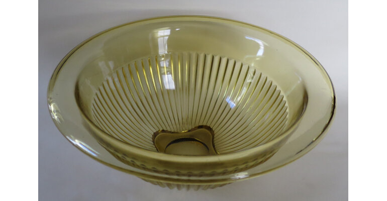 Amber glass bowl