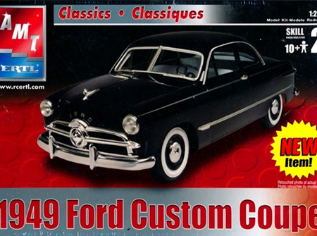 AMT 1/25 1949 Ford Custom Coupe (AMT6805)