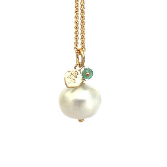 Arabella solid gold leaf emerald apple cream pearl necklace pendant lilygriffin