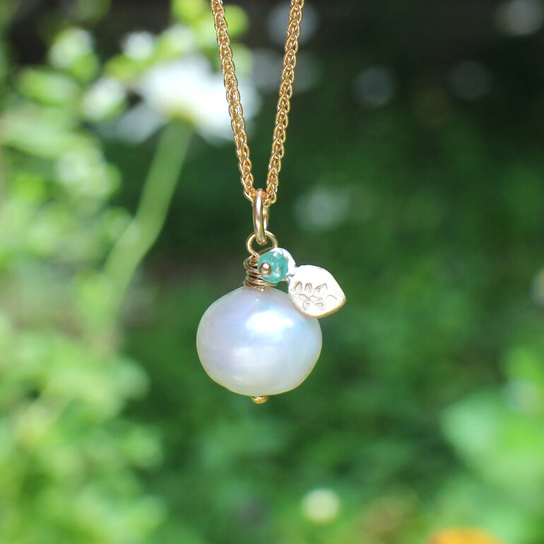 Arabella solid gold leaf emerald may birthstone pearl pendant lilygriffin nz