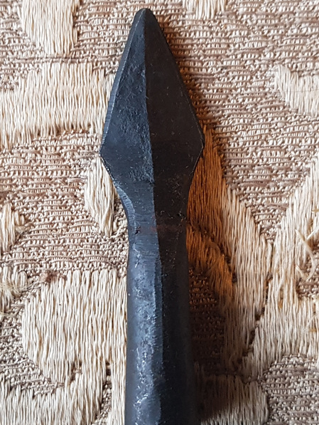 Arrowhead 1 - Hand Forged Iron Diamond Arrow Head (Sets of 6 or 12)