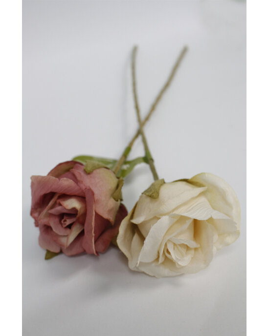 #artificialflowers #fakeflowers #decorflowers #fauxflowers#rose#bud#ivory#pink#