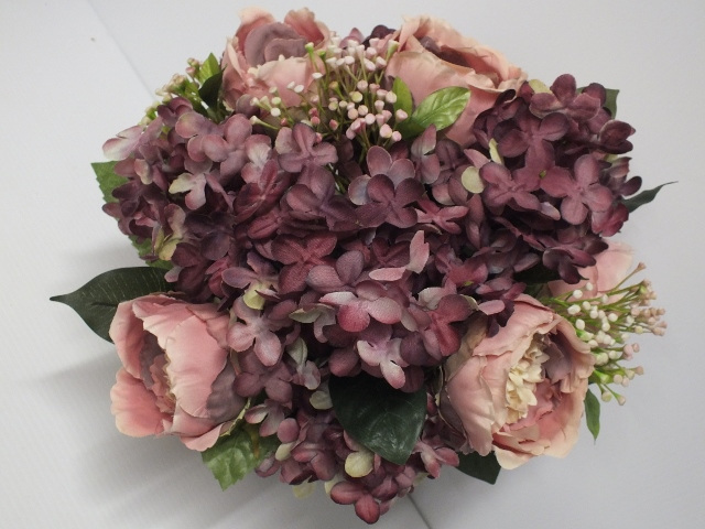 #artificialflowers#fakeflowers#decorflowers#fauxflowers#arrangement#deeppink