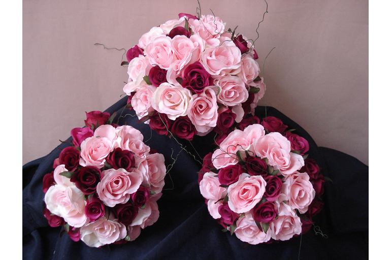 #artificialflowers#fakeflowers#decorflowers#fauxflowers#rose#posy#bridal#party