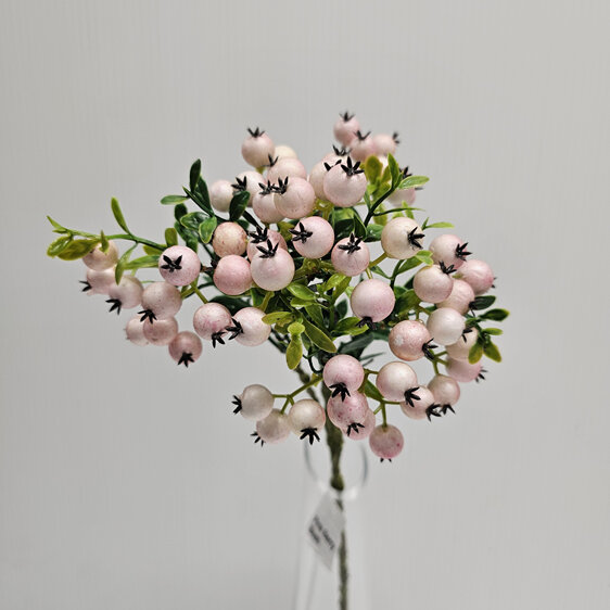 #artificialflowers#fakeflowers#decorflowers#fauxflower#pink#berries#bush#greener