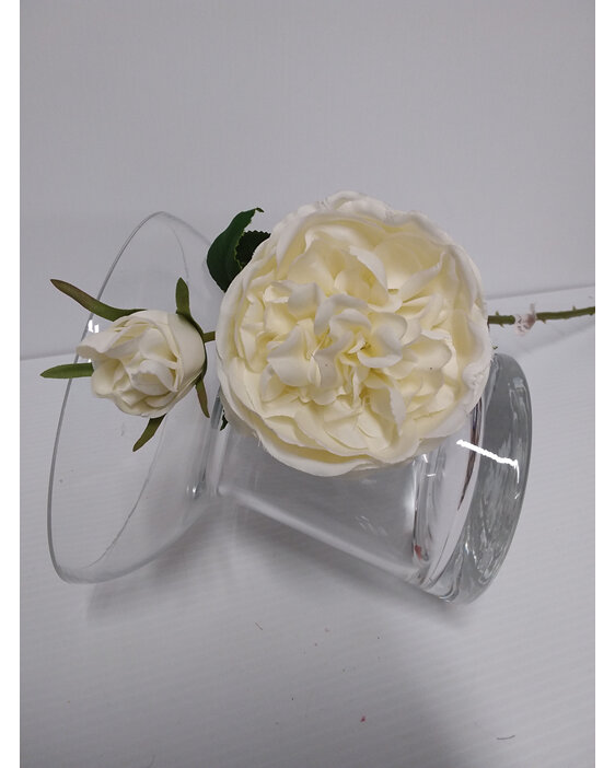 #artificialflowers#fakeflowers#decorflowers#fauxflower#stem#rose#white#cream#dav