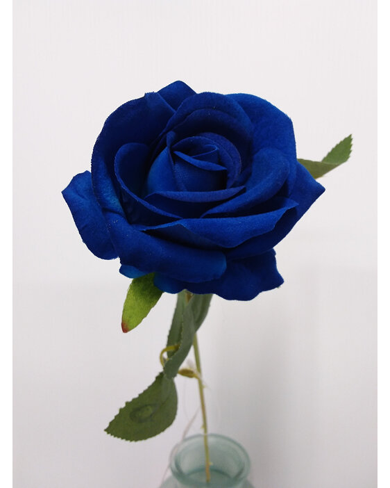 #artificialflowers#fakeflowers#decorflowers#fauxflower#stem#rose#blue#bloom