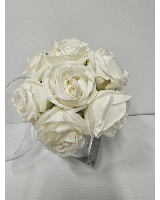 #artificialflowers#fakeflowers#decorflowers#fauxflower#posy#white#large#bloom