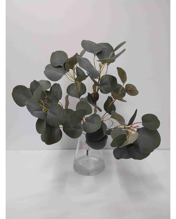 #artificialflowers#fakeflowers#decorflowers#fauxflower#bush#bluegum#grey
