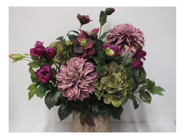 #artificialflowers#fakeflowers#decorflowers#fauxflowers#arrangement#mauve#fuscha