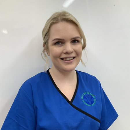 Asrya Halvorson  - Qualified Vet Nurse