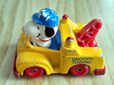 Aviva Hasbro Peanuts Snoopy Tow Truck Diecast