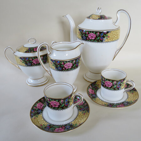 Karn Khod Classic Coffee Set Windsor Shape