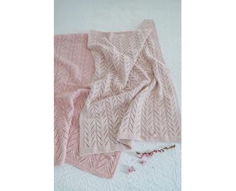 Baby Cakes - Baby Bunting Blanket Bc41