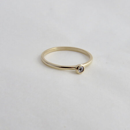 Baby Solitaire Ring - 9k Yellow Gold and Salt and Pepper Diamond