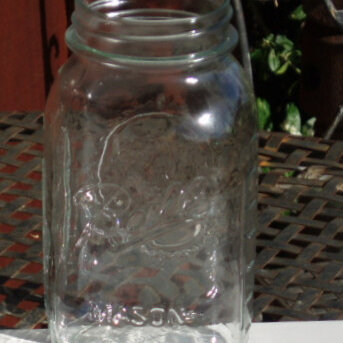 Ball Mason jar