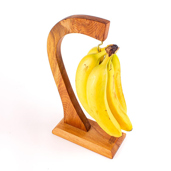 banana hanger - heart rimu