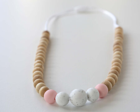 bethells teething necklace