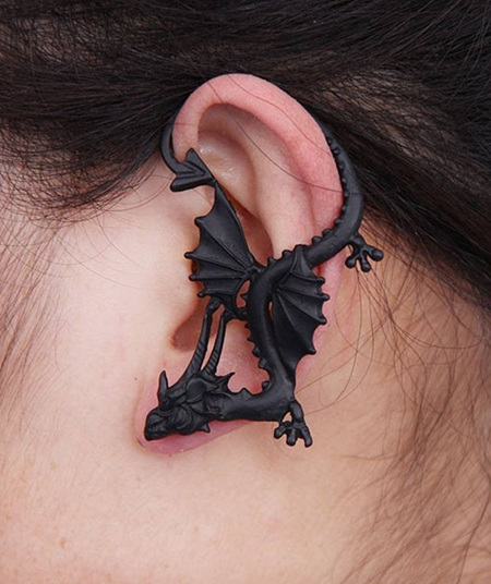 Black Dragon Ear Cuff