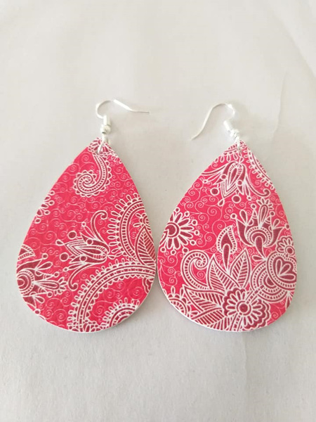 Bohemia Floral Design Tear Drop Faux Leather Earrings - RED