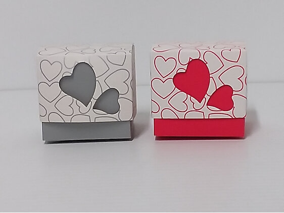 #box#mini#red#silver#heart#cutout#pk15