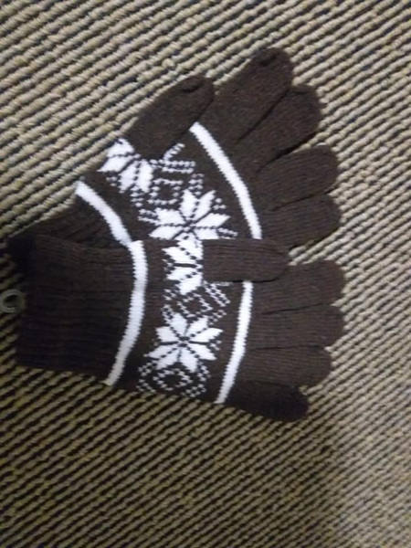 Brown & White Snowflake Gloves (adults)
