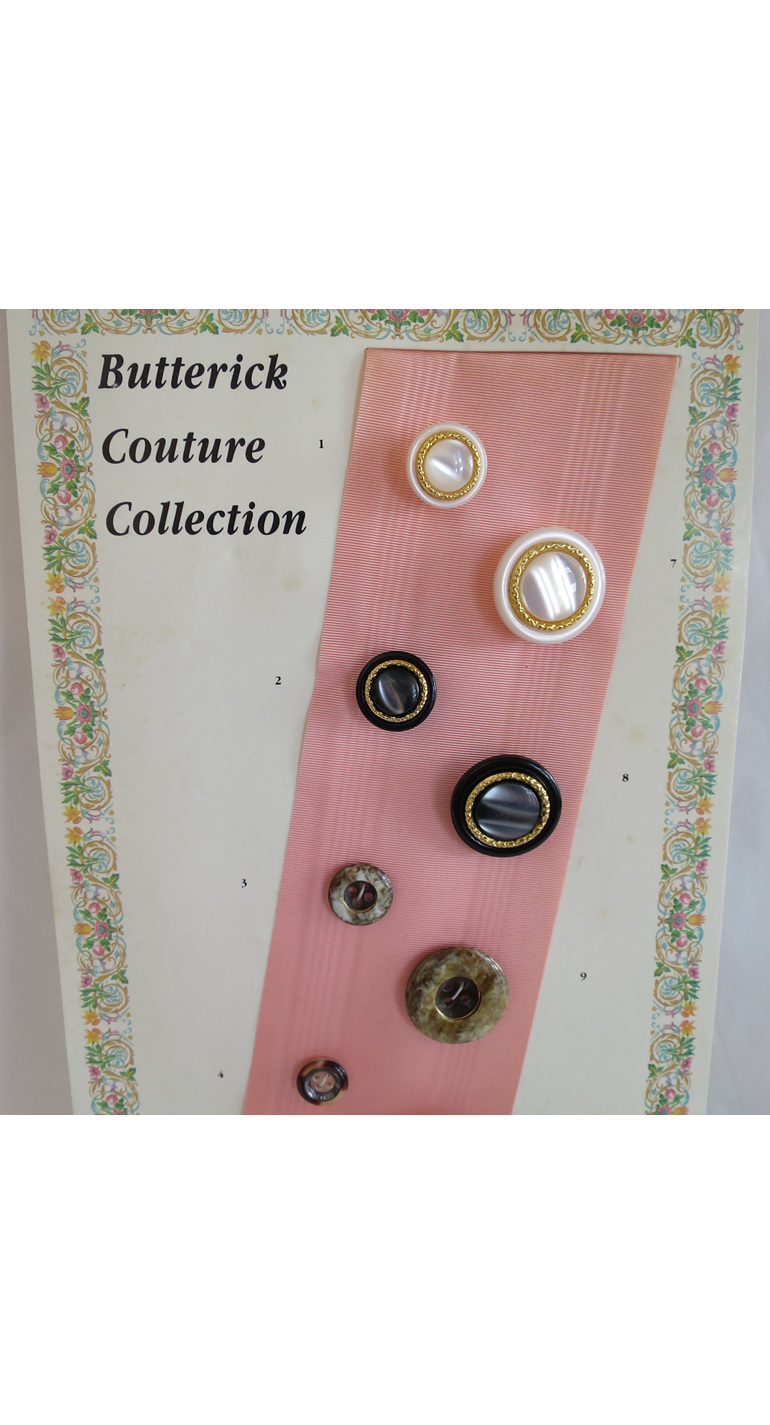 Butterick button card