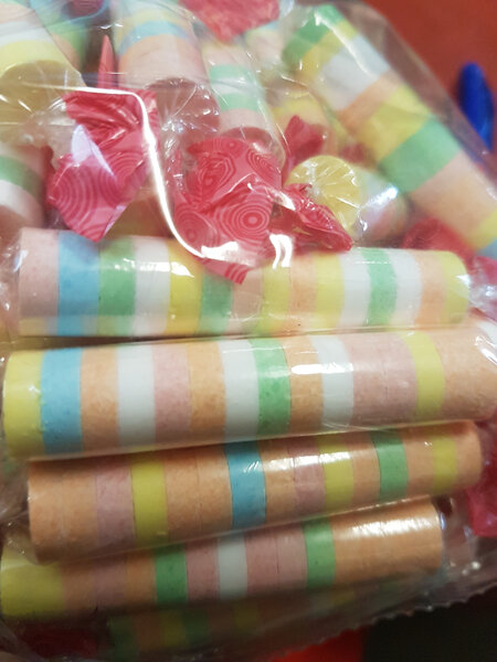 candy rolls 2kg - Dragon brand