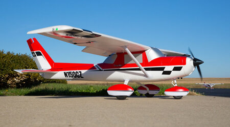 Carbon-Z Cessna 150 2.1m EFL1475