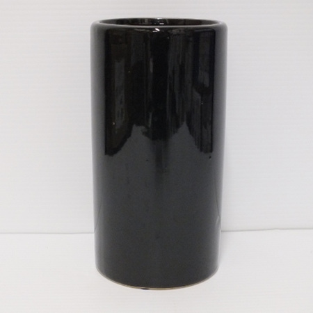 Ceramic Cylinder Black 20cm C3252