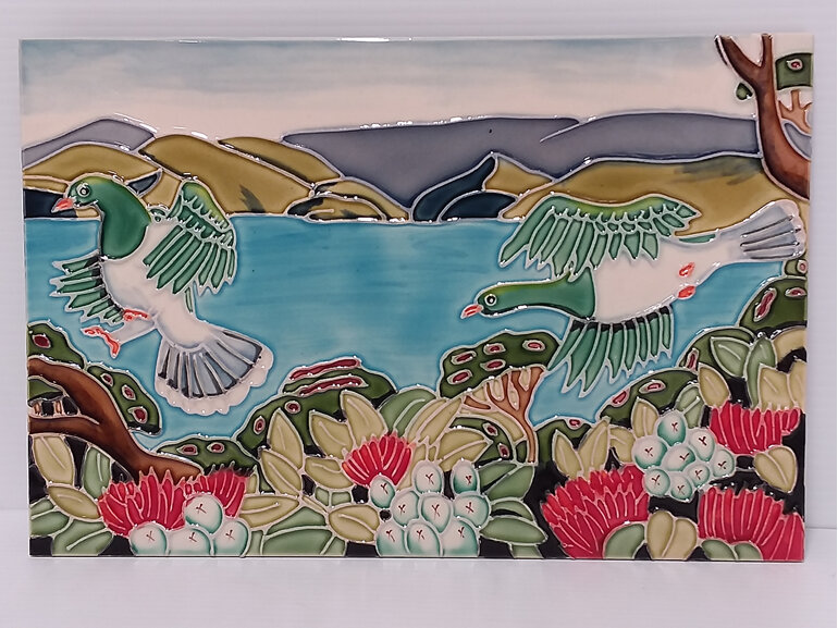 #ceramic#tile#newzealand#scenery#birds#fauna#kereru
