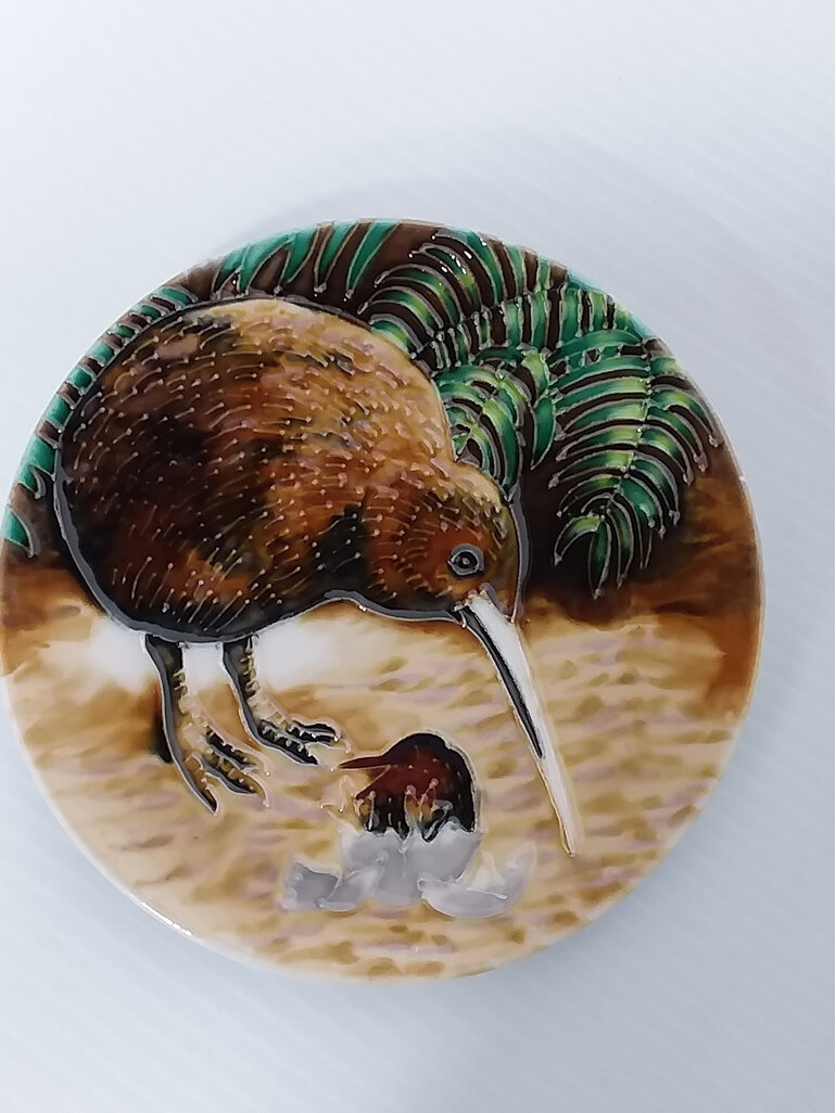 #ceramic#tile#newzealand#scenery#birds#fauna#kiwi