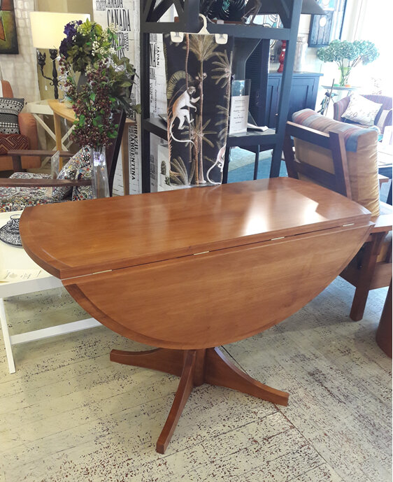 Charters Round Dining Table Drop Down Leaves Made to Order New Zealand