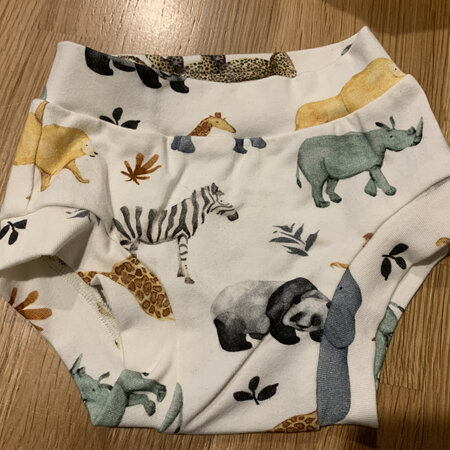 Childrens Underwear - Cream Safari - Size 3
