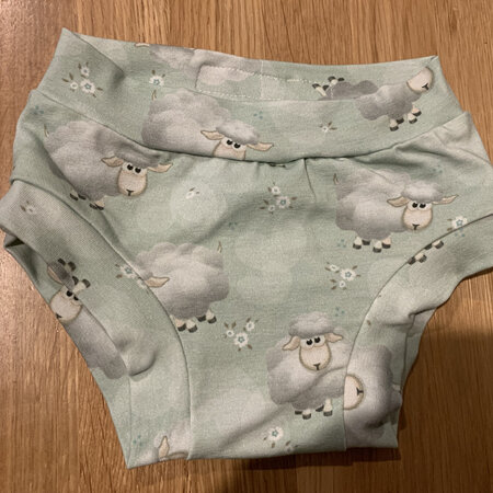 Childrens Underwear - Spring Lambs - Size 3
