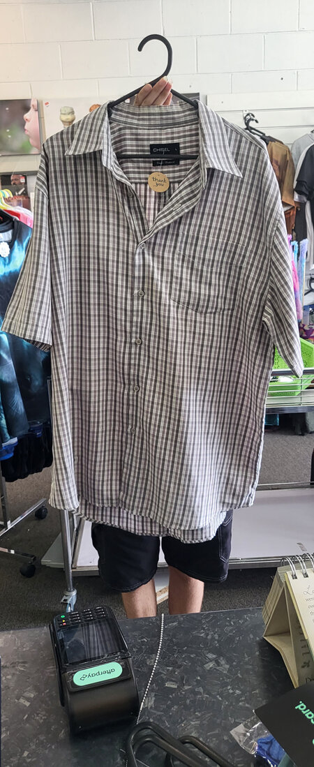 Chisel soft touch check shirt size large