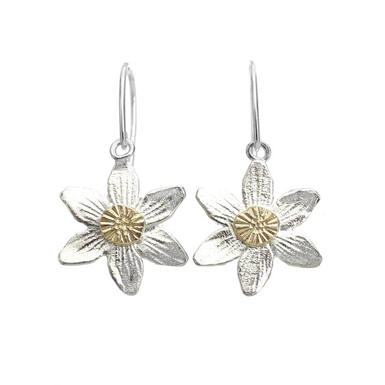clematis native flower puawananga spring silver solid 9k gold lilygriffin nz