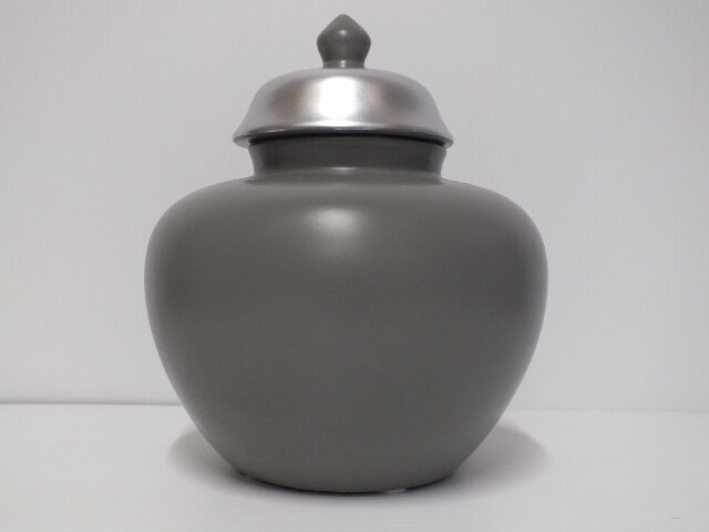 #container#ceramic#gingerjar#grey#silver#squat