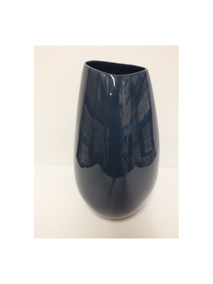 #container#ceramic#vase#midnightblue